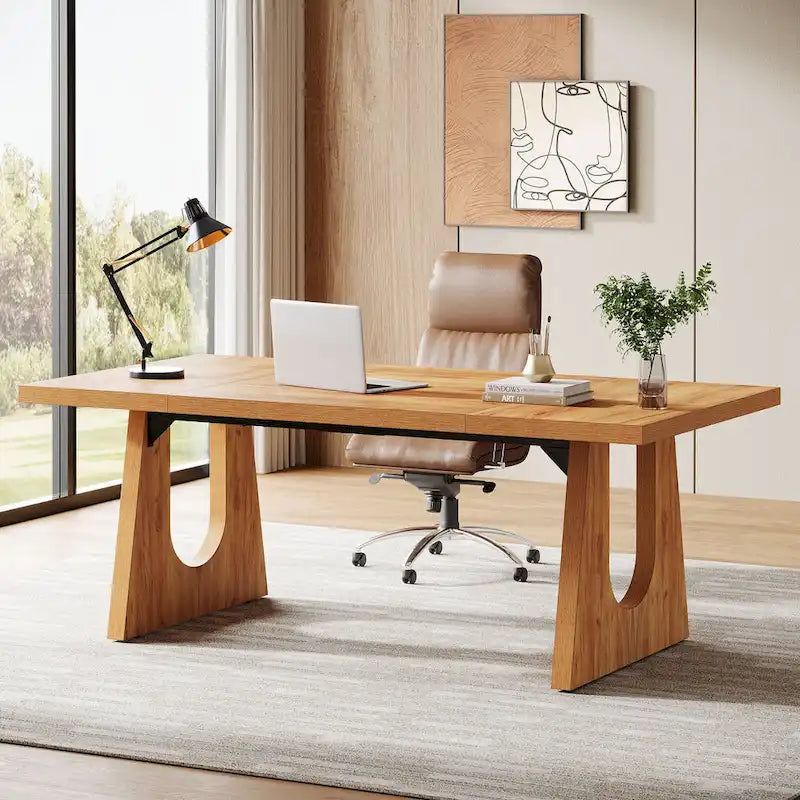Escritorio de oficina rectangular grande con patas de madera