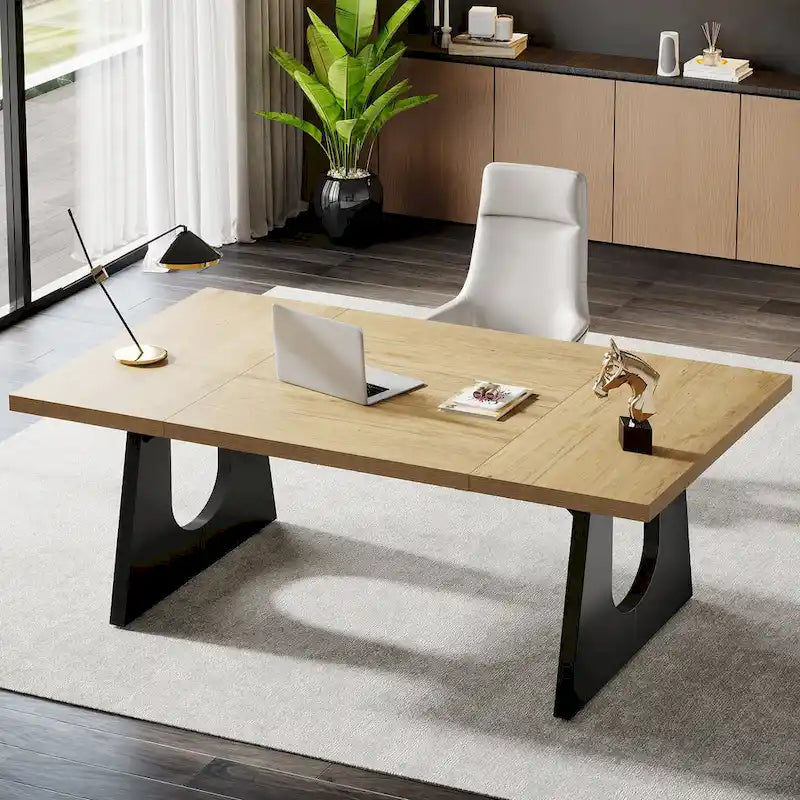 Escritorio de oficina rectangular grande con patas de madera