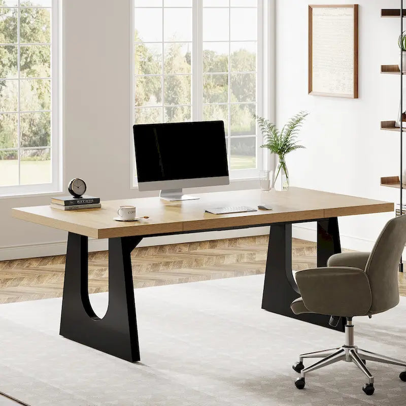 Escritorio de oficina rectangular grande con patas de madera