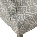 Sillón con reposabrazos curvos clásico geométrico Bohmann Ash de Porch & Den