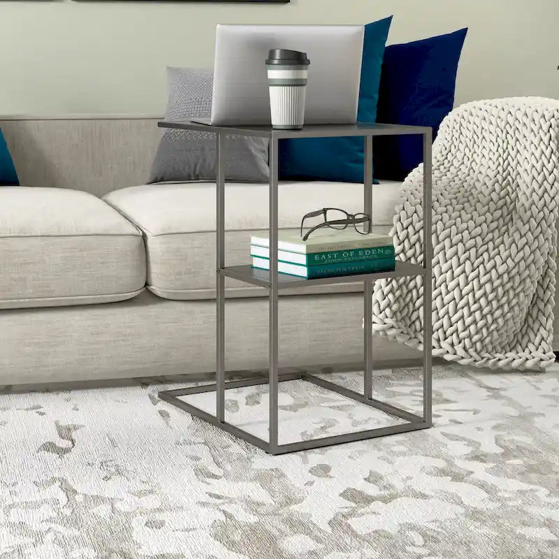 Mesa auxiliar de acero en forma de C de 20" con estantes escalonados