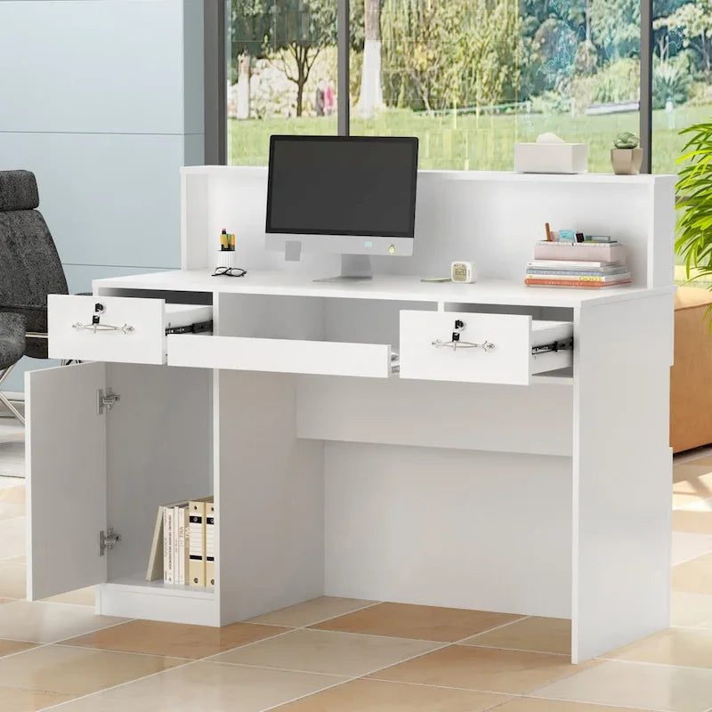 Mostrador de recepción rectangular de madera con compartimento iluminado
