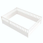Cama de piso de madera de pino para niños con estructura de cerca