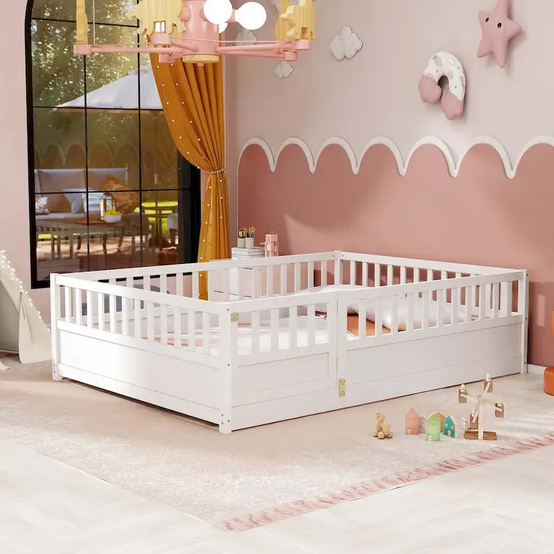 Cama de piso de madera de pino para niños con estructura de cerca