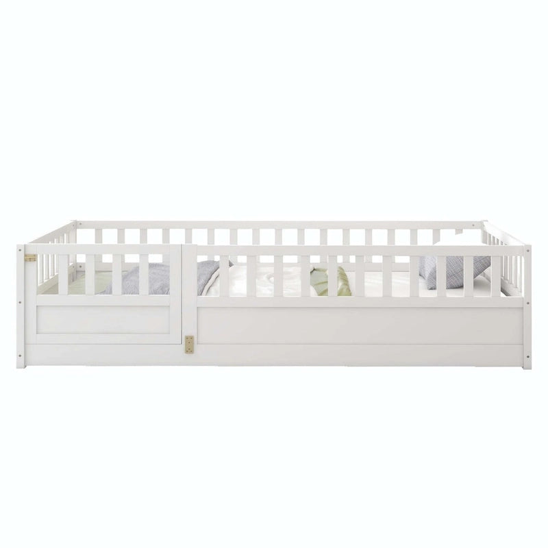 Cama de piso de madera de pino para niños con estructura de cerca