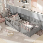 Cama de piso de madera de pino para niños con estructura de cerca