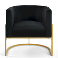 Sillón de terciopelo con base de metal y respaldo curvo