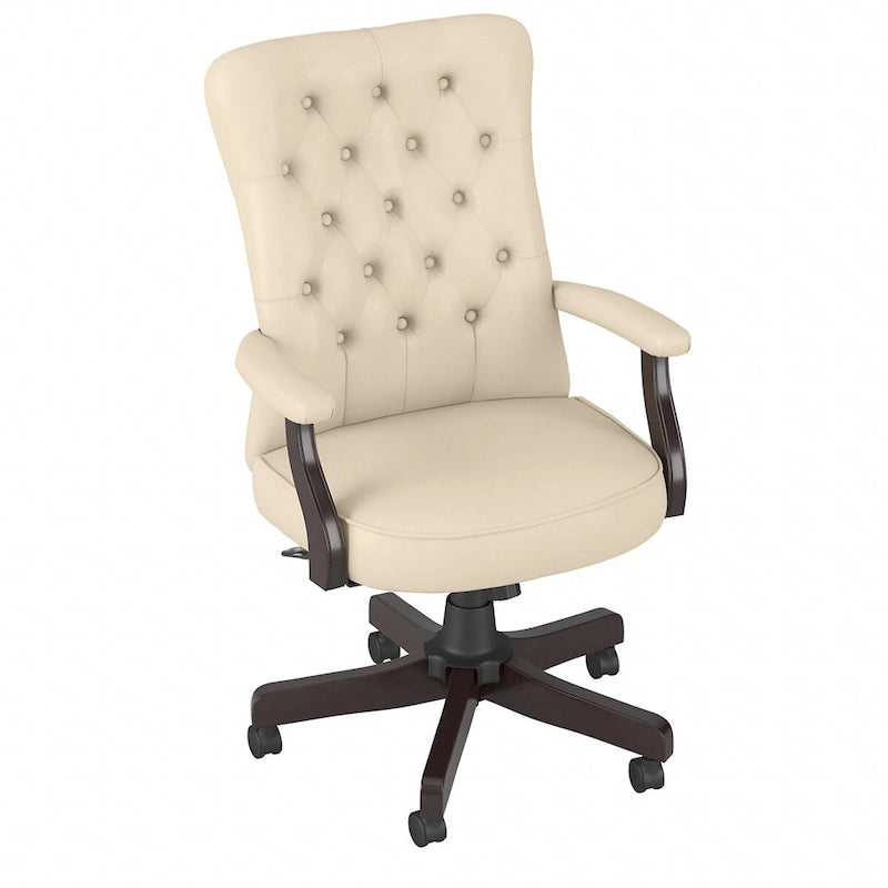 Sillón de oficina Arden Lane con respaldo alto, capitoné y brazos