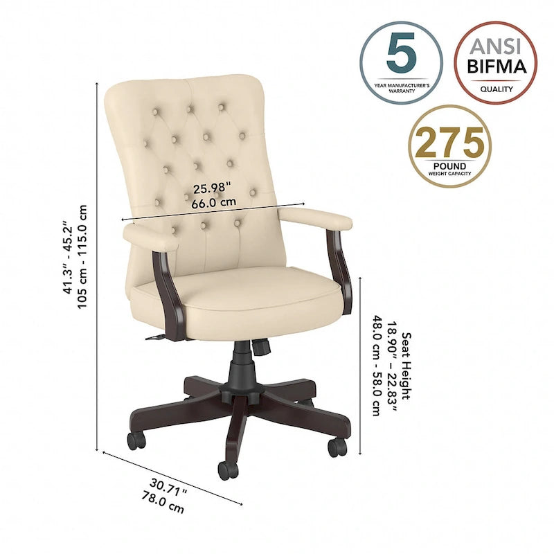 Sillón de oficina Arden Lane con respaldo alto, capitoné y brazos